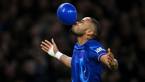 Chelsea Beats Southampton 4-0 to Rise in Standings