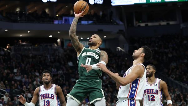 Lillard Stars in Bucks' Win Over 76ers