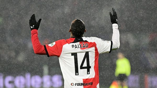 Feyenoord Defeats AC Milan 1-0 in First Leg