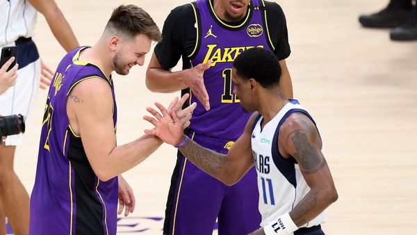 Doncic's Triple-Double Powers Lakers Past Mavericks