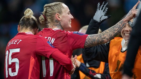 Skinner's Manchester United Women Shine in WSL