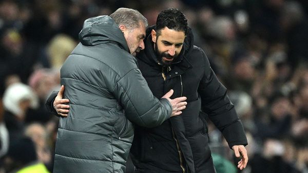 Postecoglou Comments on United's Injury Issues