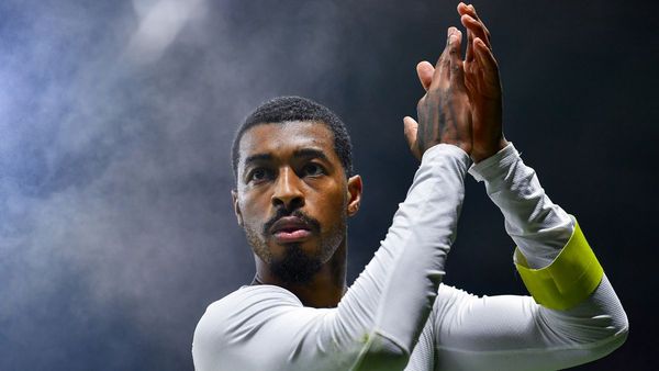 Kimpembe Returns to PSG After Injury Absence