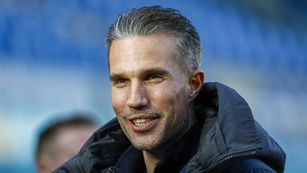 Van Persie Takes Charge at Feyenoord