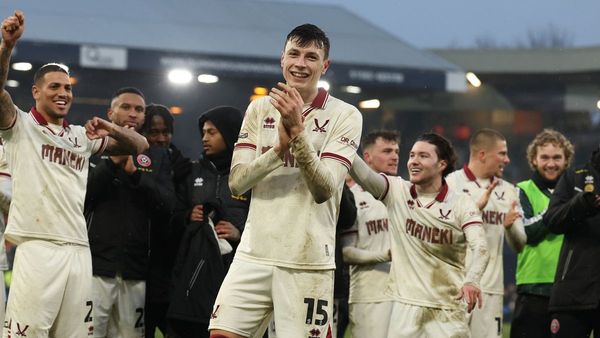 Ahmedhodzic Leads Sheffield United to Victory