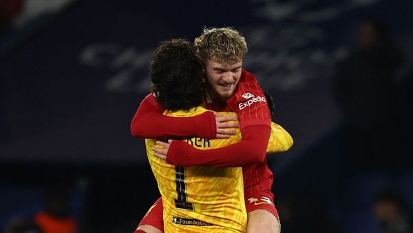 Elliott Hails Alisson as Best Goalkeeper