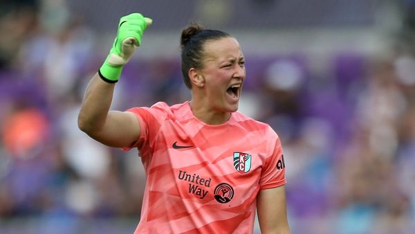 Almuth Schult Announces Retirement from Football