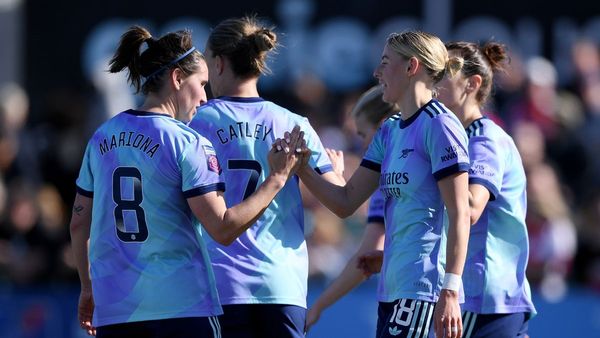 Arsenal and Man Utd Near Champions League Spot