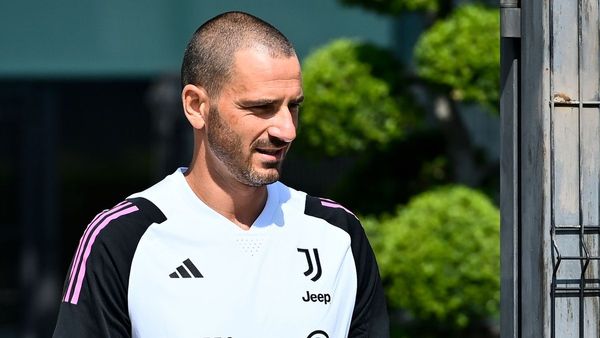 Bonucci Calls for Juventus Support for Motta
