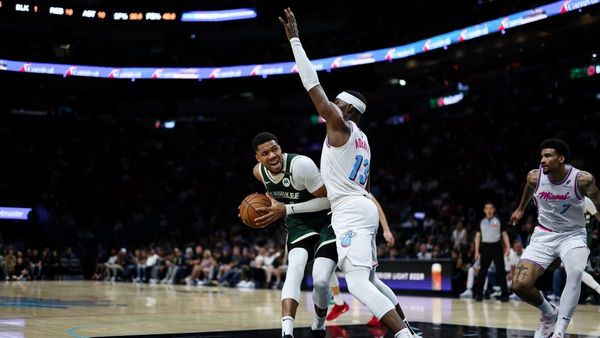 Antetokounmpo's Second Triple-Double Leads Bucks Win