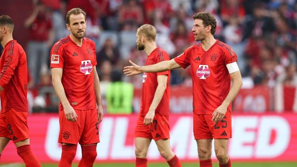 Bayern and Dortmund Draw 2-2 in Klassiker