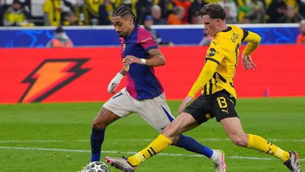 Dortmund's Brave Effort Against Barcelona
