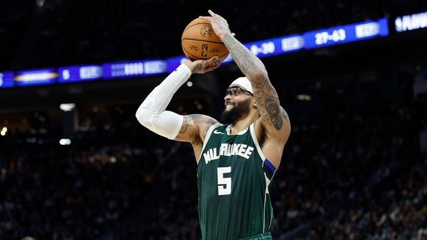 Lillard Praises Trent's Record-Equalling Performance