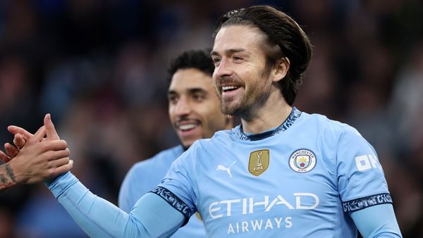 Grealish Scores as City Beats Leicester 2-0