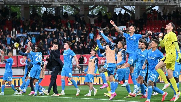 Napoli's Strong Performance in Serie A Title Race