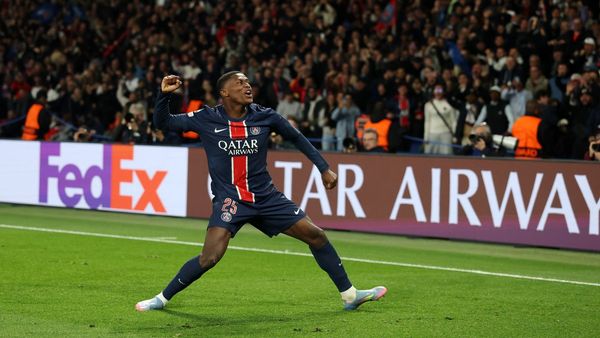 PSG Defeats Aston Villa 3-1 in Quarter-Finals