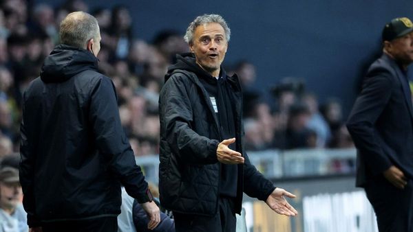 PSG Urged to Improve After Record Achievement