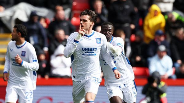 Hagi's Late Equaliser Delays Celtic's Title Win