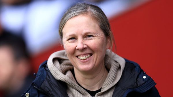 West Ham Extends Skinner's Contract After Success