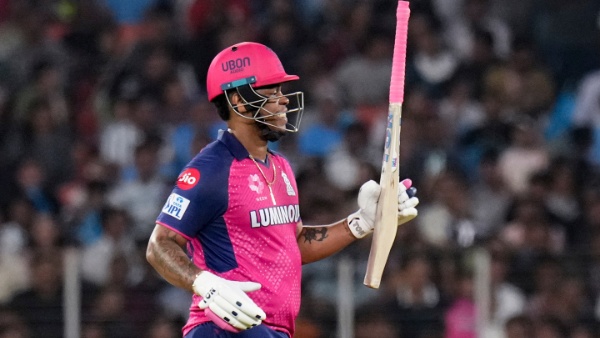 IPL 2025 Why is BCCI suddenly checking Bat Sizes during Tournament IPL 2025 Why is BCCI suddenly checking Bat Sizes during Tournament