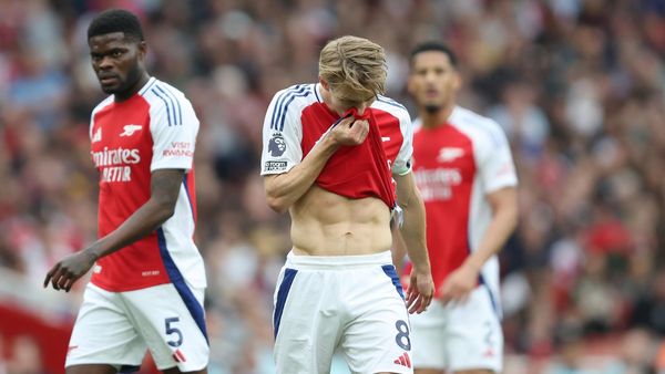 Arsenal Aims to Overcome PSG After Loss