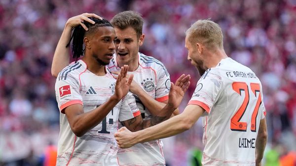Bayern Munich Defeats Borussia Monchengladbach 2-0