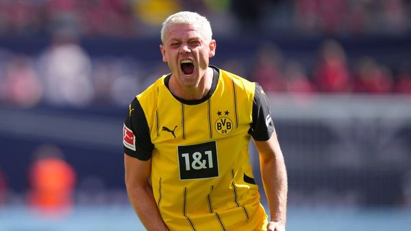 Dortmund Triumphs Over Leverkusen in Bundesliga Clash