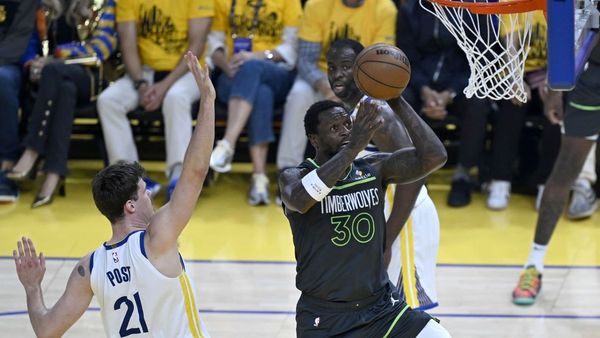 Randle's Triple-Double Boosts Timberwolves' Playoff Success
