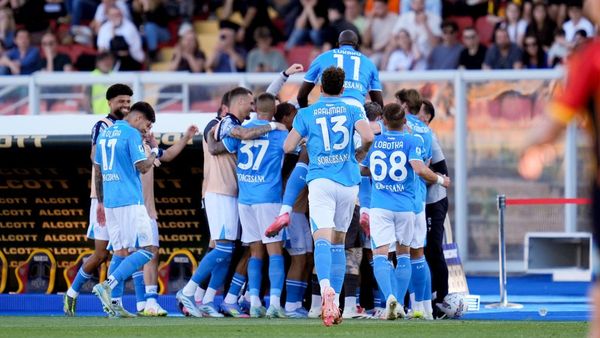Napoli Beats Lecce with Raspadori's Goal