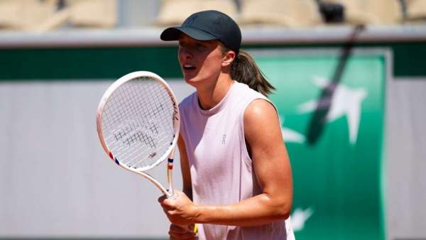 Swiatek dealt tough French Open draw ahead of title defence
