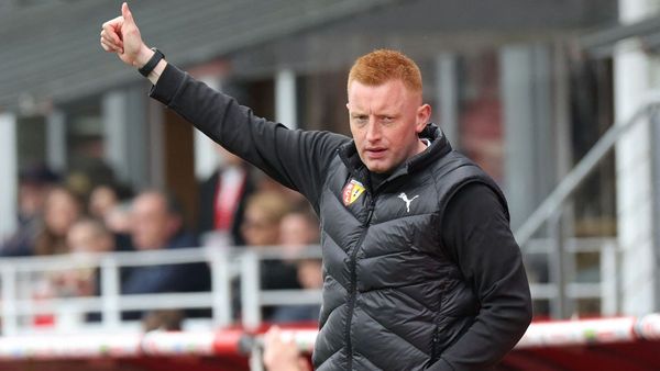 Will Still Returns to England from Lens