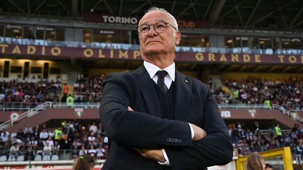 Ranieri Stays at AS Roma, Turns Down Italy Job