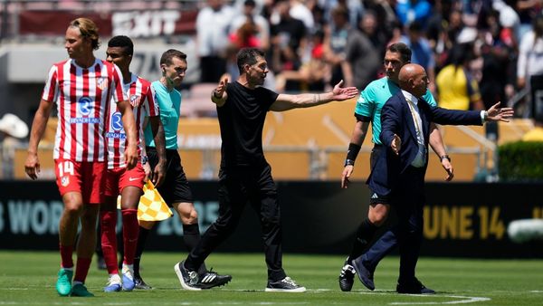 Koke Questions Referee After PSG Victory