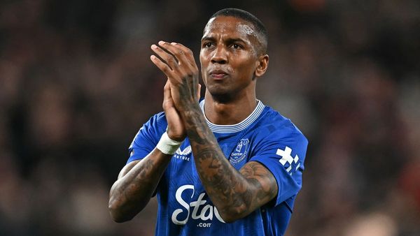 Ashley Young Joins Ipswich Town for 2025-26
