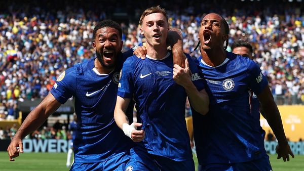 Chelsea Beats PSG 3-0 in Final