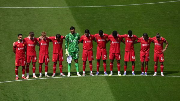 Liverpool's Tribute to Diogo Jota in First Match