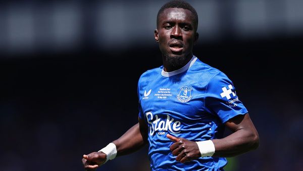Gueye Extends Everton Contract Until 2026