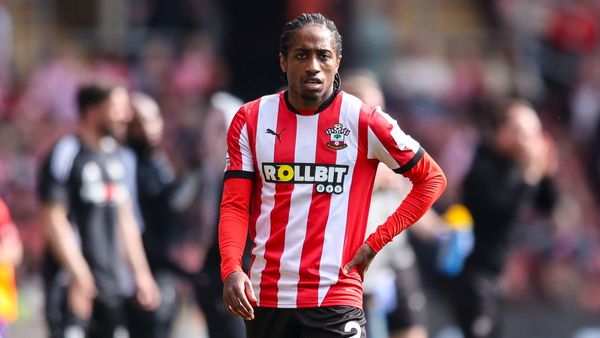 Besiktas Cancels Walker-Peters Transfer Deal