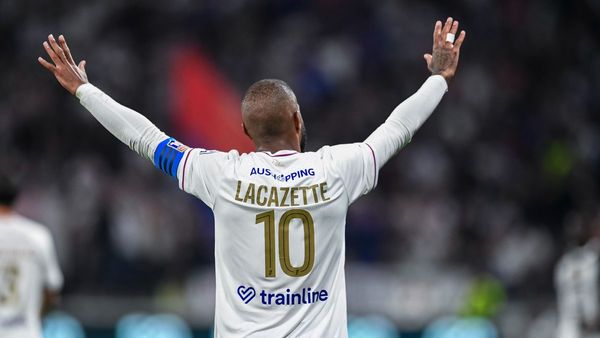 Lacazette Joins Neom SC from Lyon