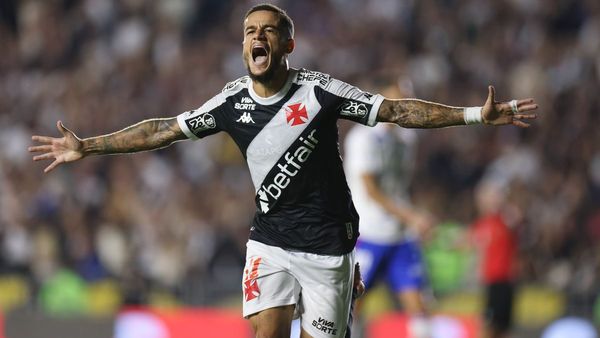 Coutinho Transfers to Vasco da Gama Permanently