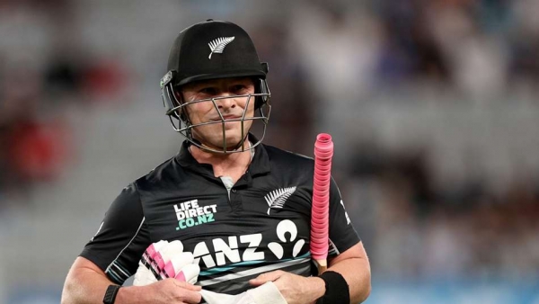 Seifert helps New Zealand defeat Proteas to stay perfect in Tri-Nations Series