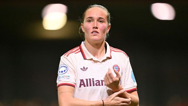 Lohmann Signs with Manchester City