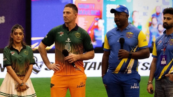 CLT10 Noida Super Sonic Crush RJ Mahvash s Team Supreme Strikers by 10 Wickets in Final