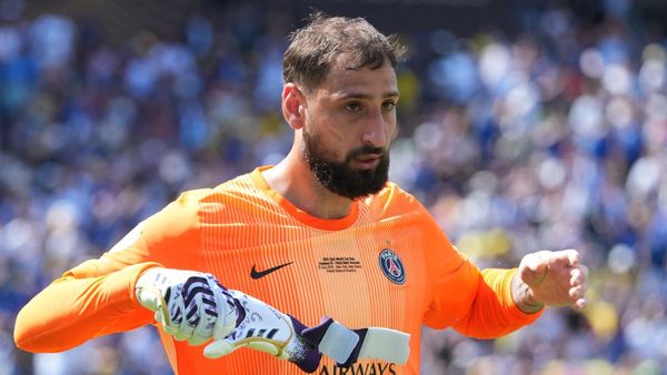 Donnarumma's Agent Critiques PSG Treatment