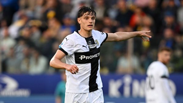 Liverpool Signs Teen Defender Giovanni Leoni Liverpool Signs Teen Defender Giovanni Leoni