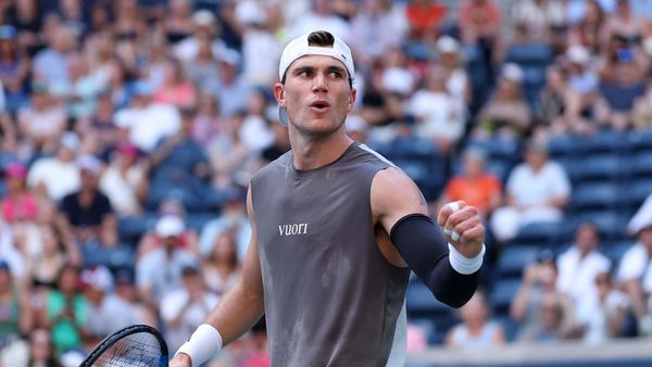 Draper Advances in US Open After Tough Match