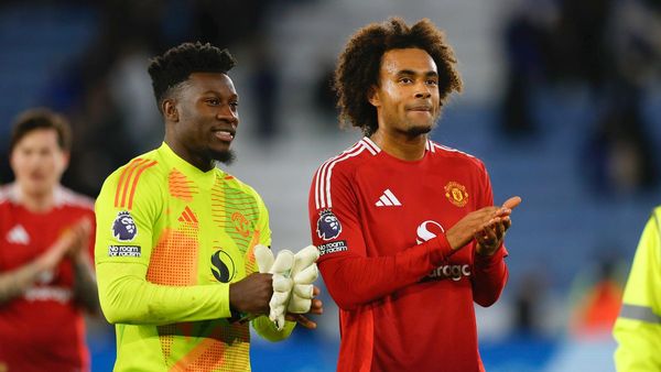Onana and Zirkzee Return for Man Utd's Opener