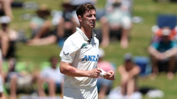 Henry puts New Zealand in control of second Zimbabwe Test