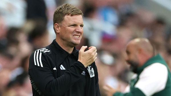 Howe Calls for Commitment from Newcastle Players