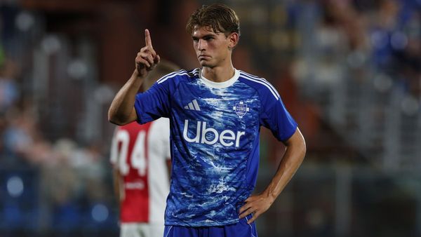 Nico Paz Focused on Como Despite Rumours